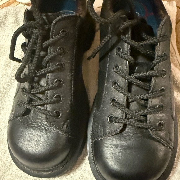 Dr. Martens Black Leather Lace-Up Booties - Picture 8 of 12